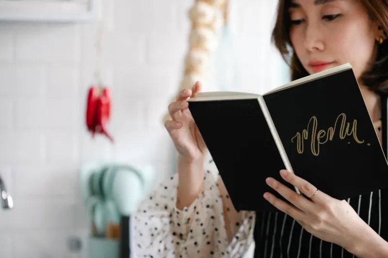 Restaurant Allergen Disclaimers Are Written for Lawyers, Not for People With Allergies
